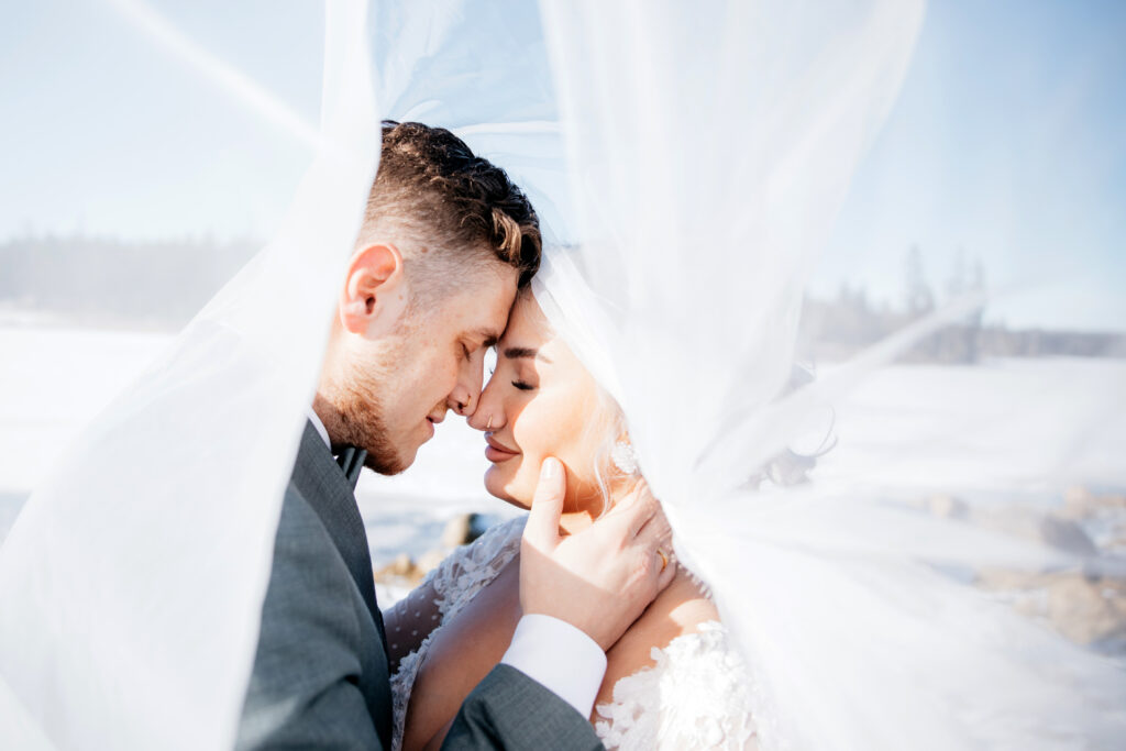 Hochzeitsfotos im Schnee
